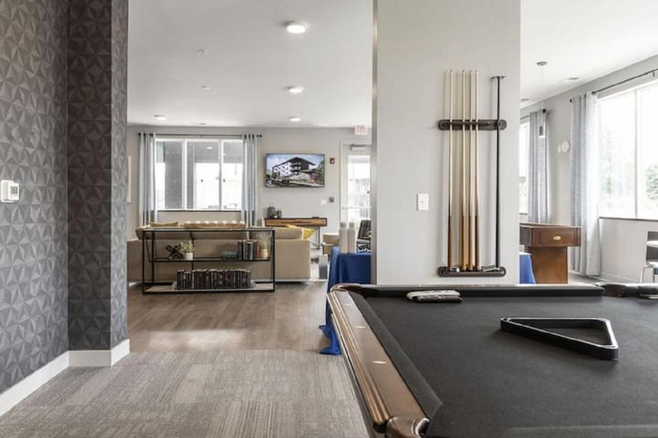 Modern Dwntwn 1 Bdrm Apt Pool Gym Free Parking Indianápolis Exterior foto